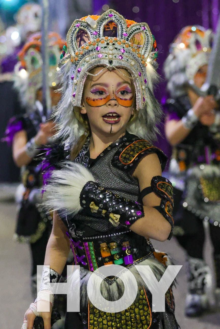 Fotos | Desfile de comparsas del Carnaval de Villanueva 2026 (II)