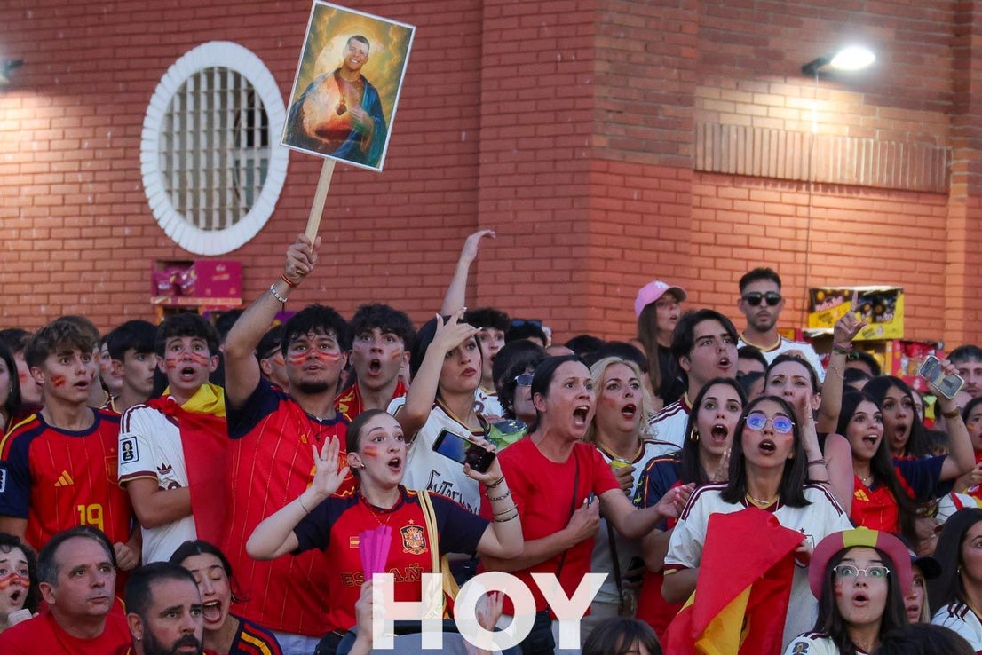 Don Benito disfruta del triunfo de su vecino Pedro Porro