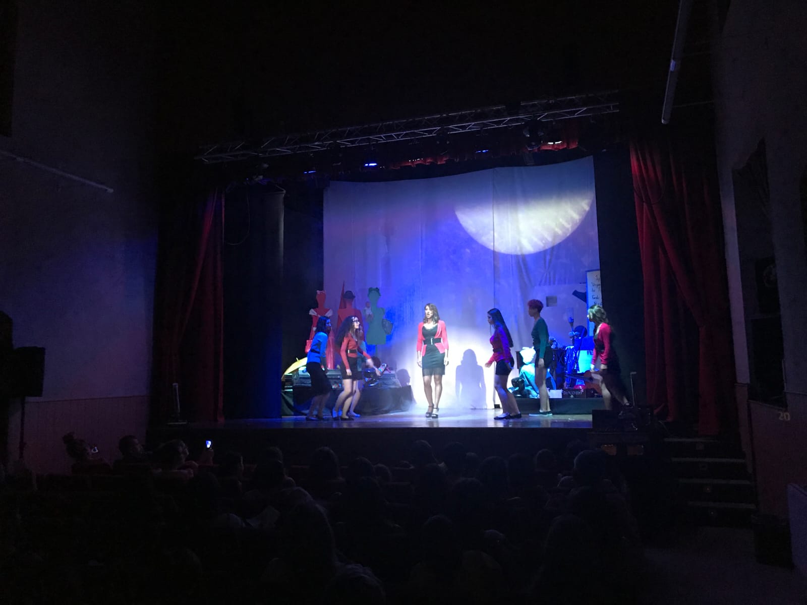Fotos: Soliloquio Teatro celebra su aniversario con la gala “5 años de musicales”