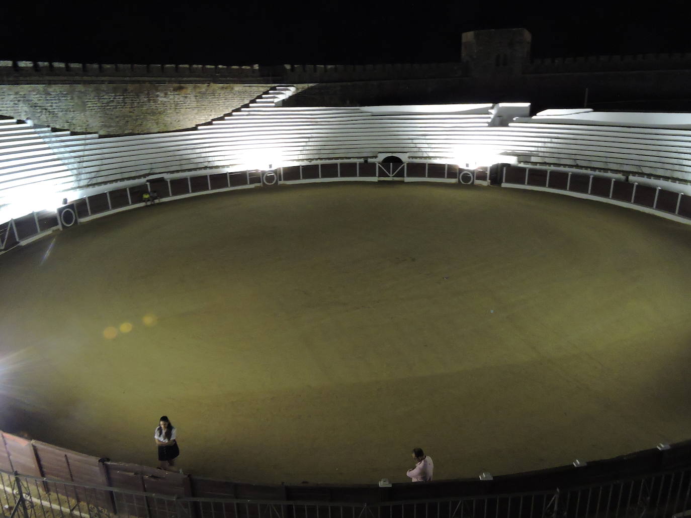 100 fotos sobre todas las actividades de la noche en blanco frexnense.