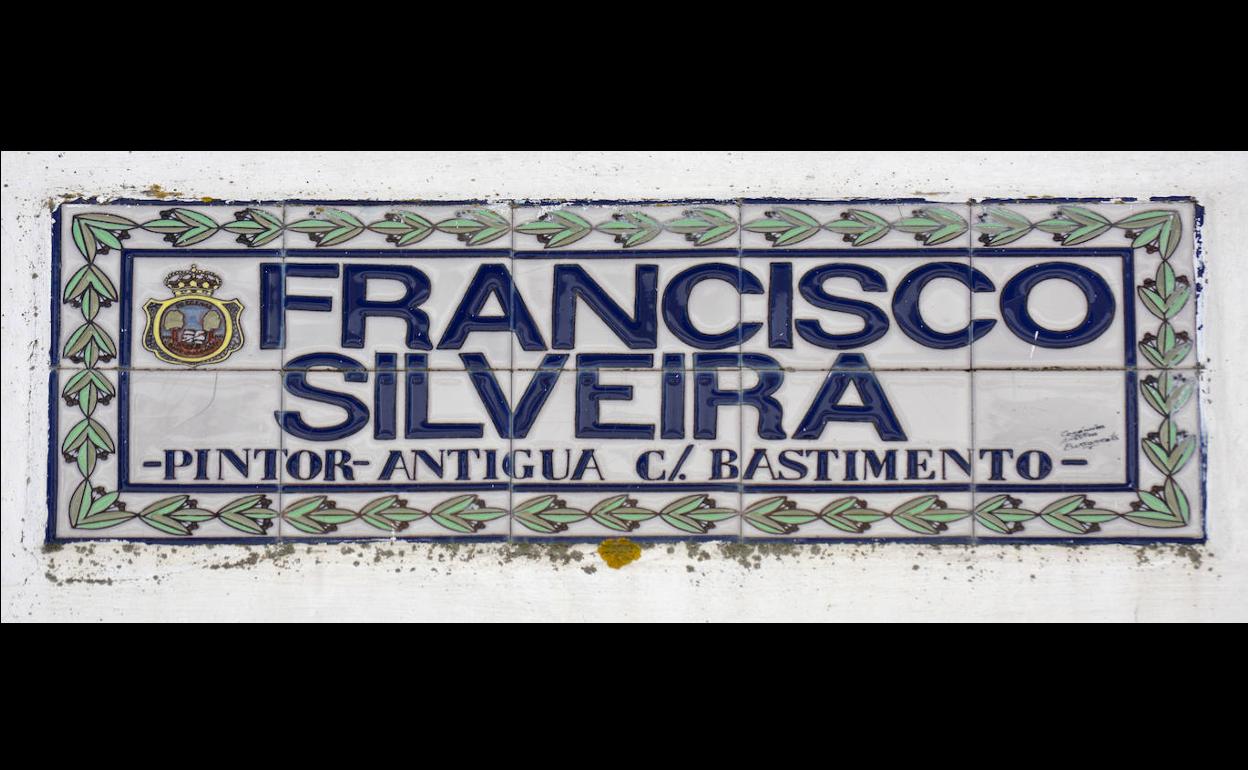 Calle Francisco Silveira