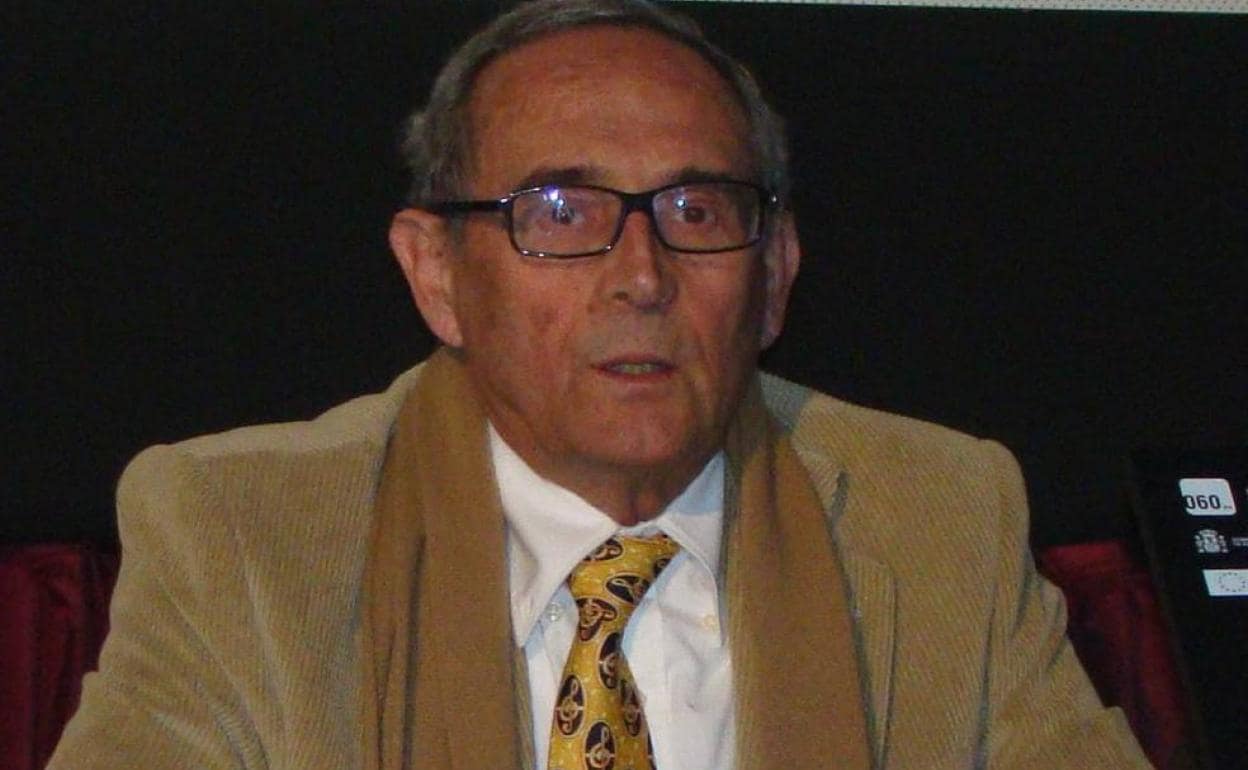 Andrés Oyola Fabián. 