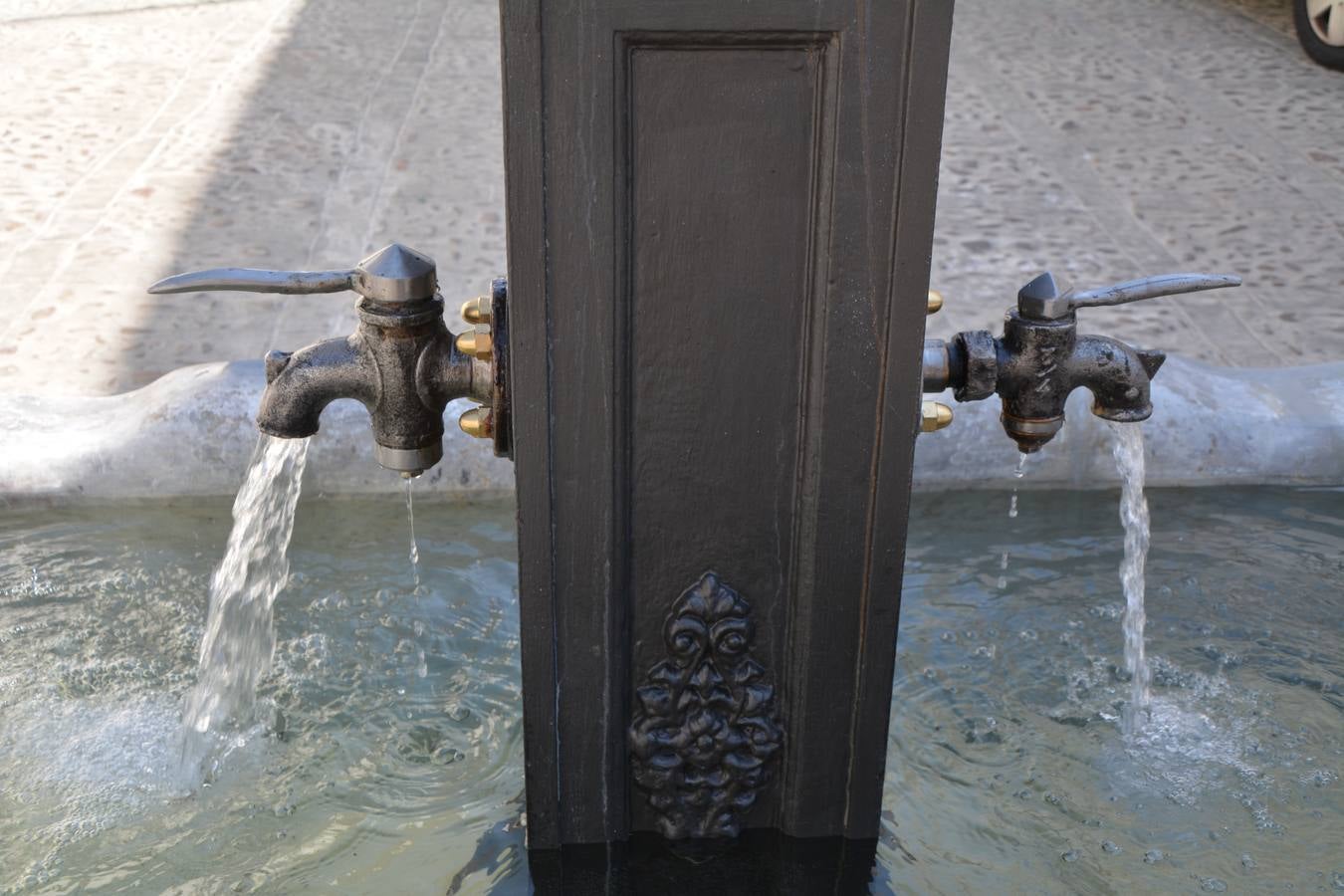 Fuente de los Grifos 