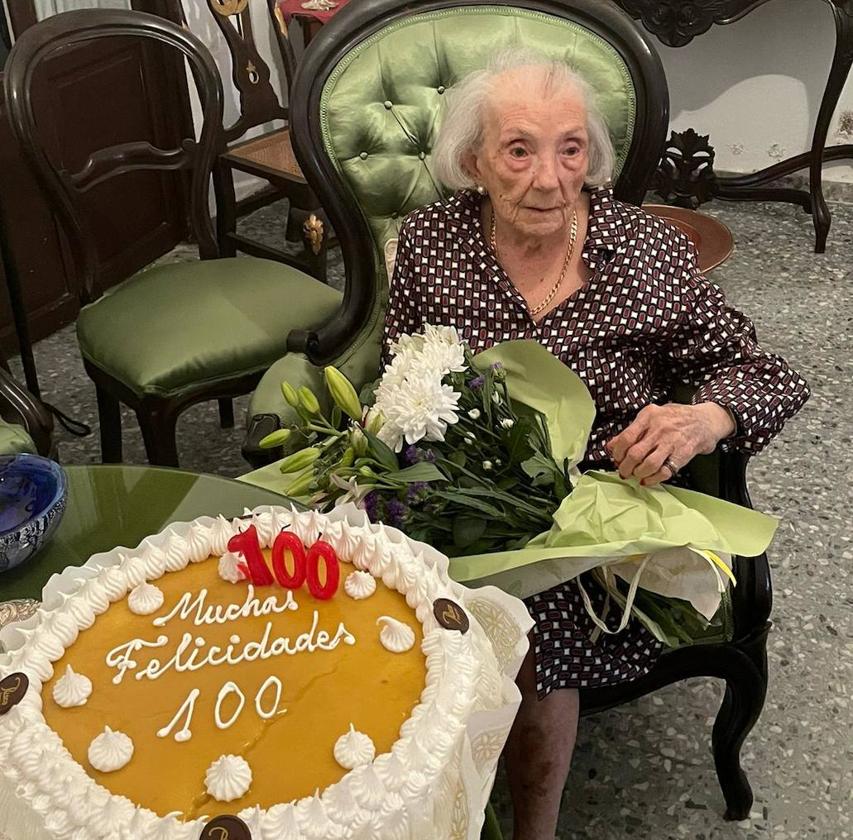 La frexnense Lola Rodríguez-Armijo celebra su 100 cumpleaños