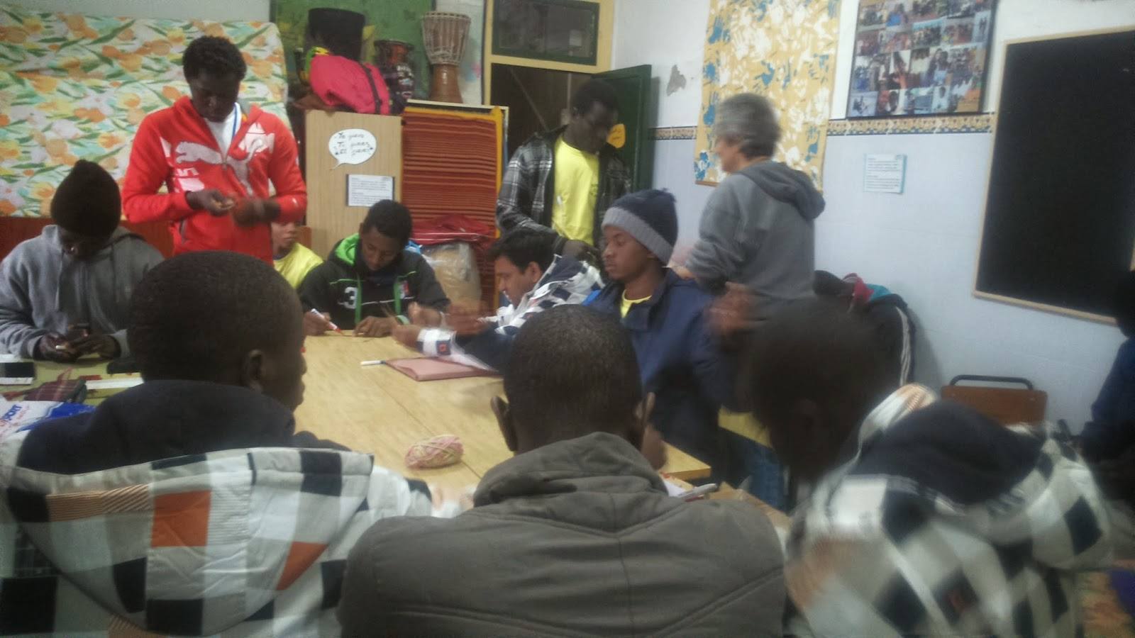 El Barrio Sur recoge alimentos y medicamentos con destino a la Asociación Elín de Ceuta