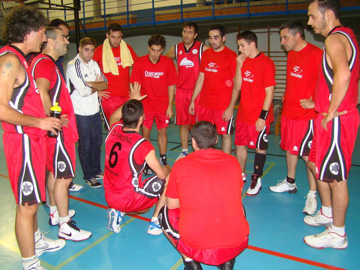 El C.B. Fregenal se estrena en cancha propia