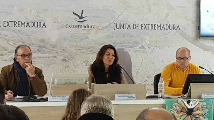 Fregenal muestra su oferta folclórica en la Feria Internacional de Turismo