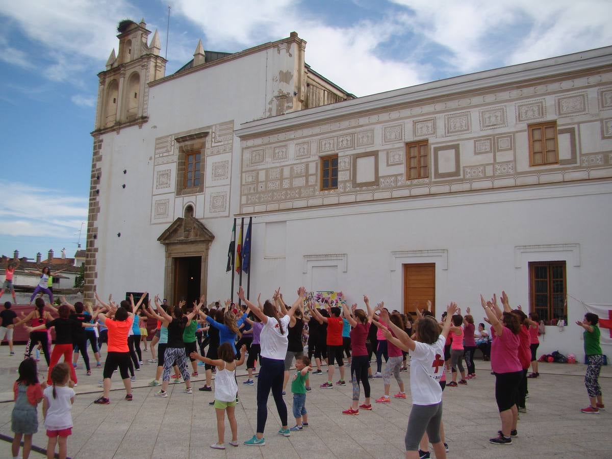 Zumba a beneficio de Cruz Roja local