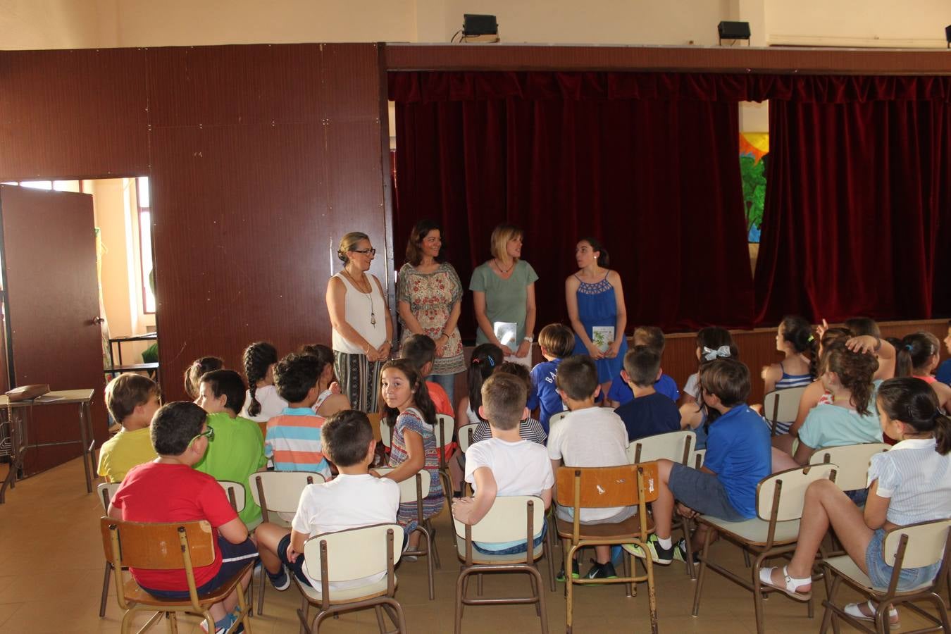 Presentación en el CEIP San Francisco de Asís. 
