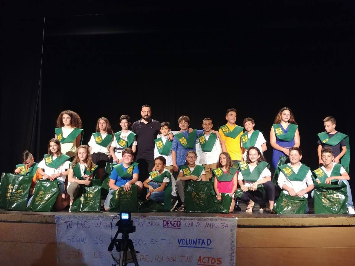 Graduación de los alumnos de 6º en el CEIP Arias Montano