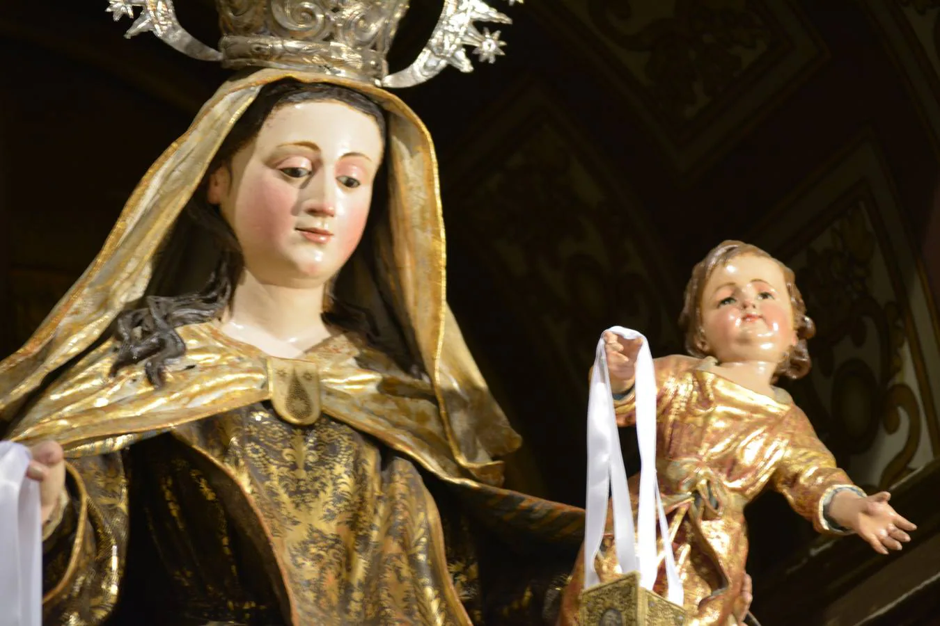 Imagen de la Virgen del Carmen en el templo de Santa Ana. 