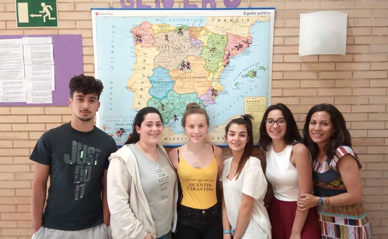 Estudiantes al frente de 'Comisión Atenea' 