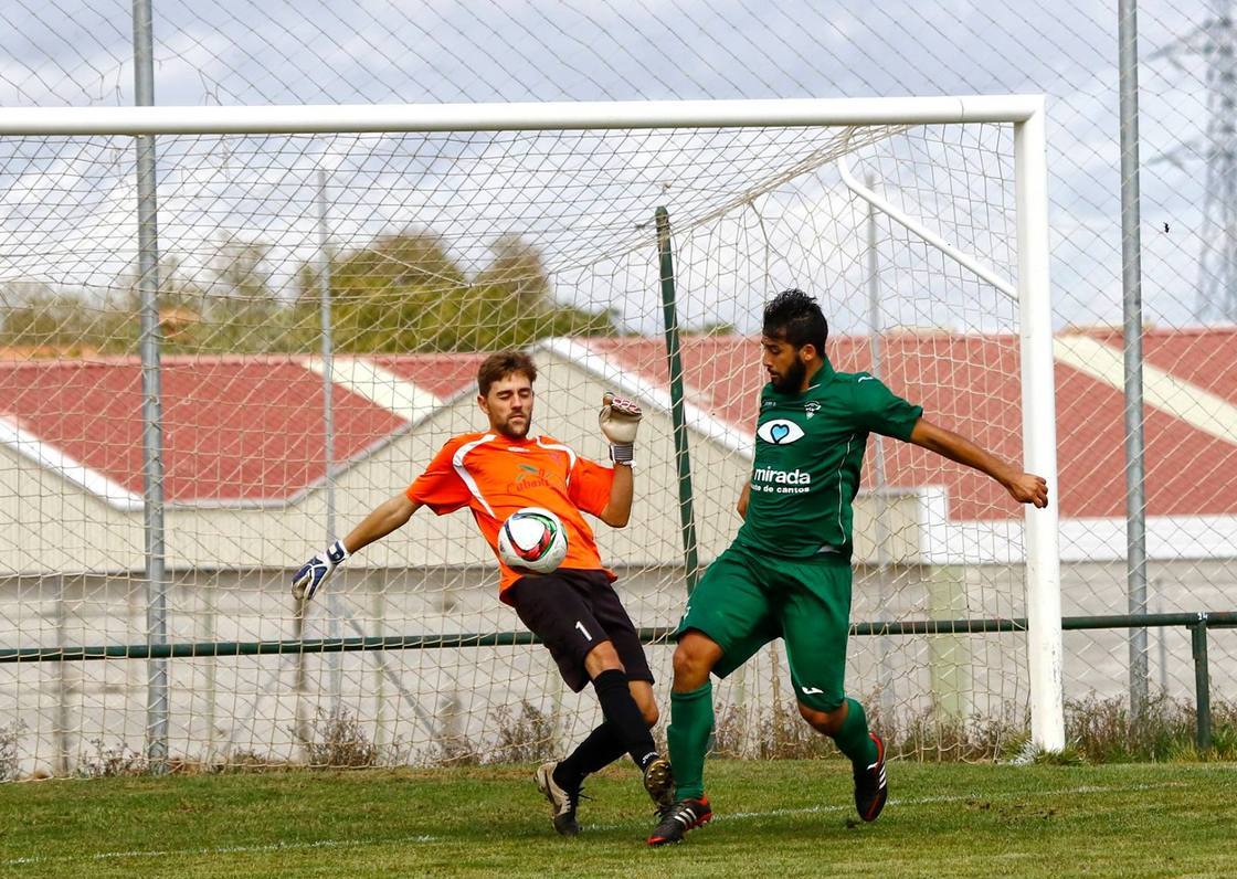 La UD Fuente de Cantos suma un importante punto en Coria para cerrar la primera vuelta