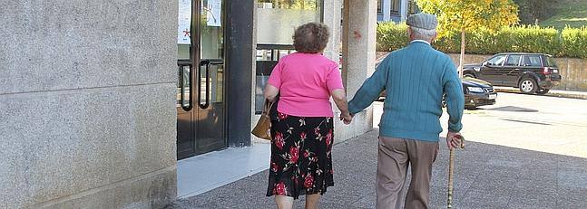 La edad media de la población fuentecanteña es de 43,1 años
