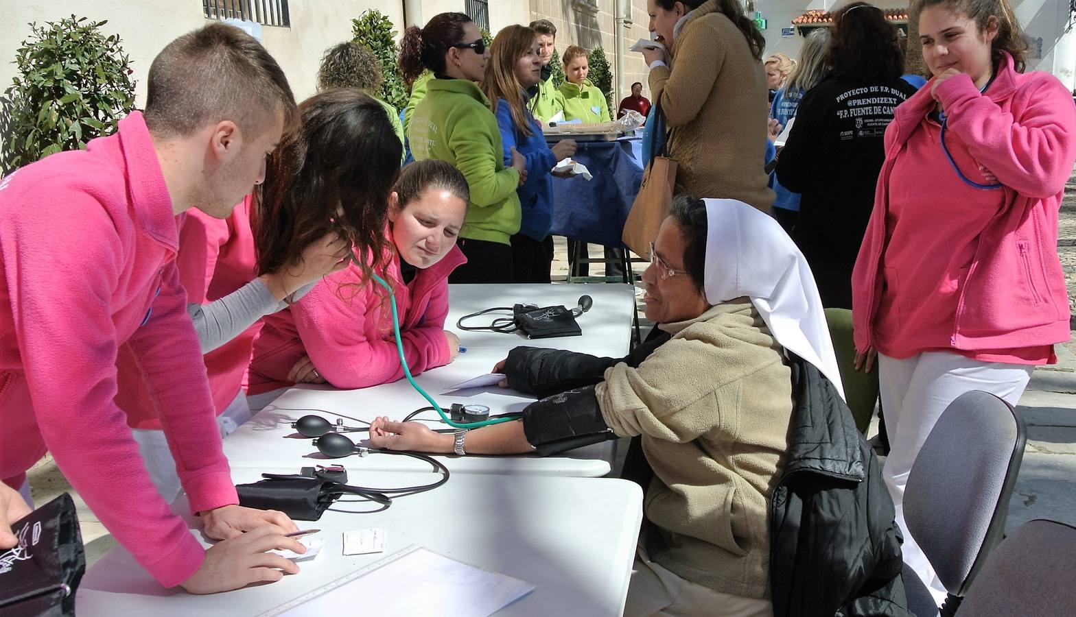 Alumnos del Aprendizext celebran el Día de la Mujer con diversas actividades