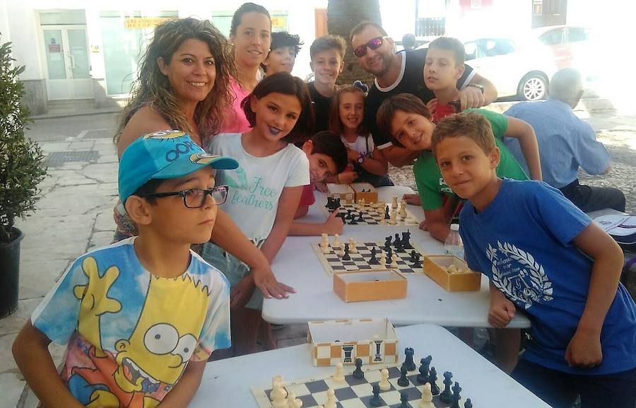 Partcipantes en el torneo de ajedrez. 