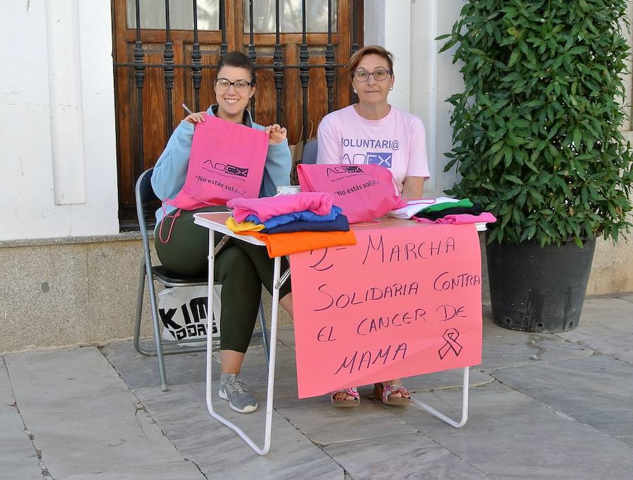 Mesa de inscripción a la Marcha Rosa. 