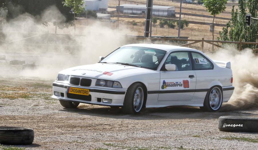 Todo preparado para el slalom automovilístico