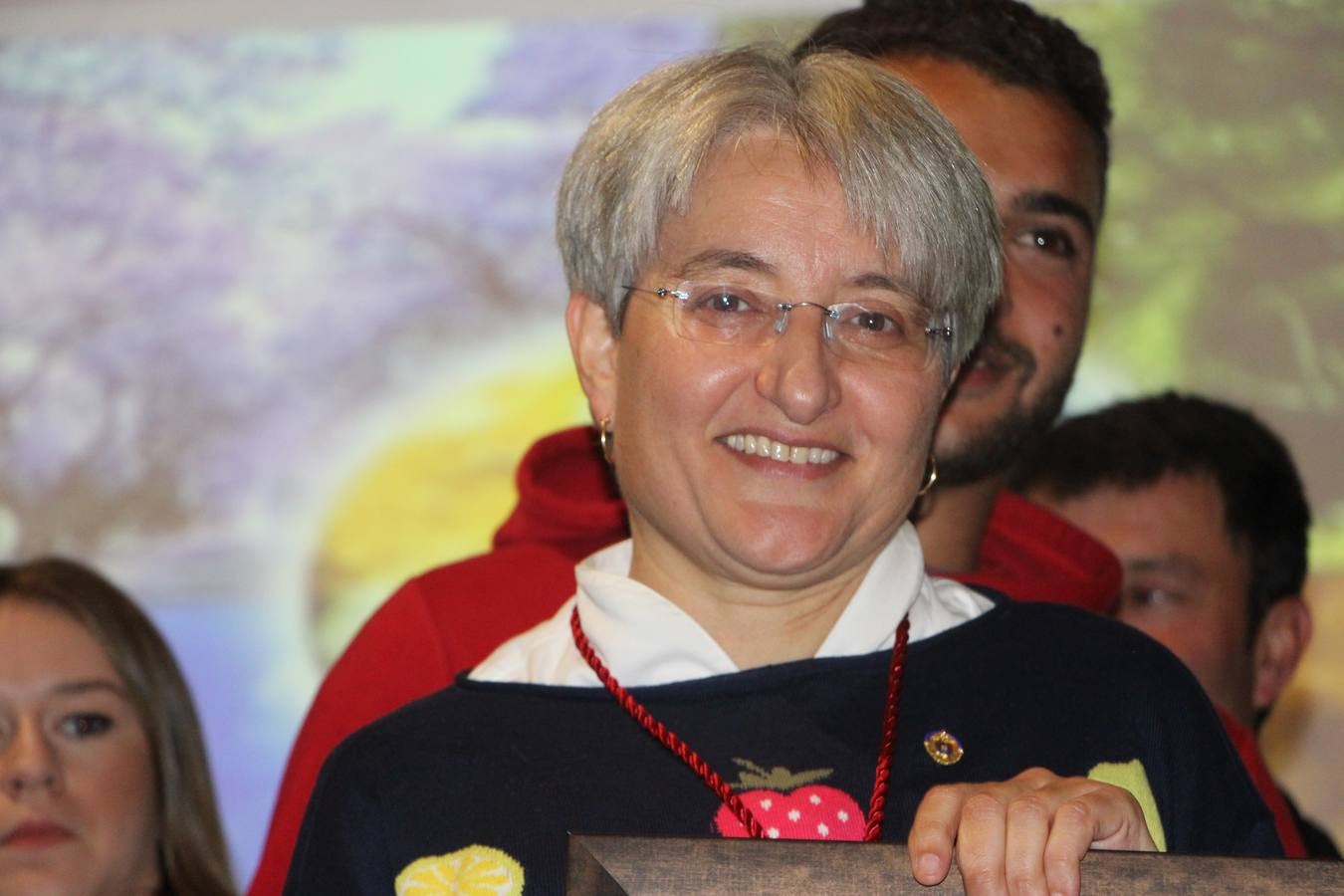 Antonia López, feliz, ya es Hija Predilecta de Guareña. 