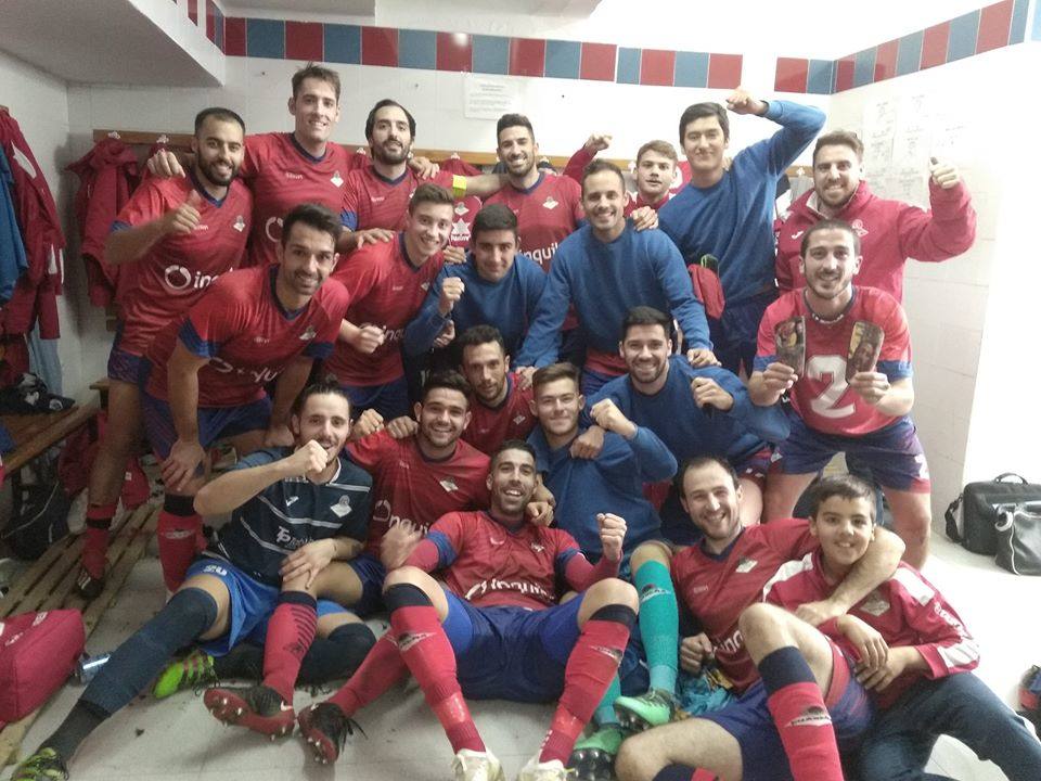 Feliz vestuario del Guareña tras la victoria ante el Malpartida.