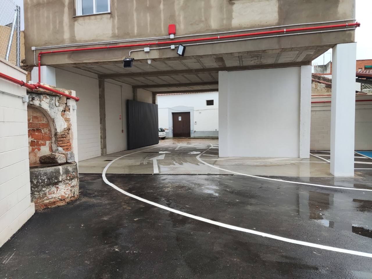 Queda abierto el aparcamiento de Santa María con doble salida