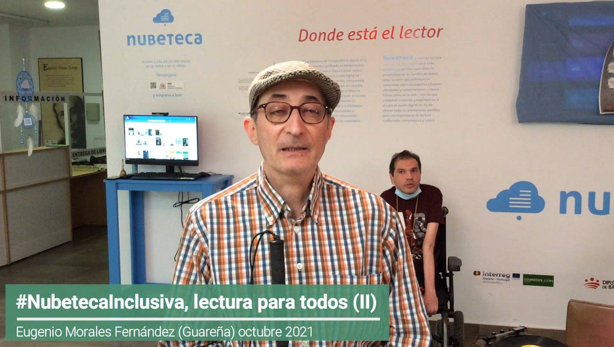 Eugenio Morales, buen lector pese a su severa miopía magna degenerativa.