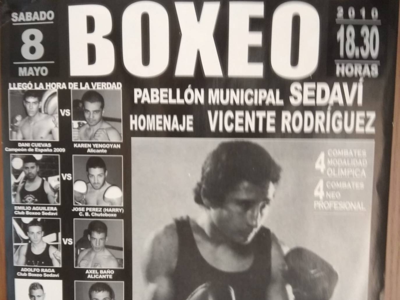 Cartel anunciador de homenaje a Vicente Rodríguez.