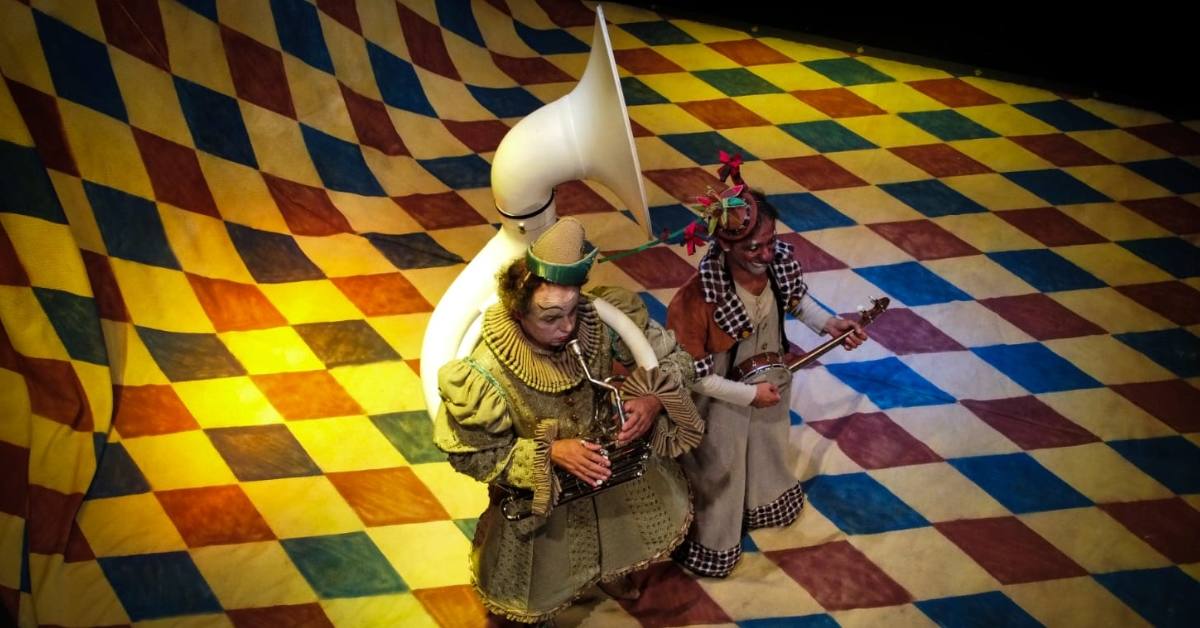 Escena de Ridi Pagliaccio por la compañía Asaco Producciones.
