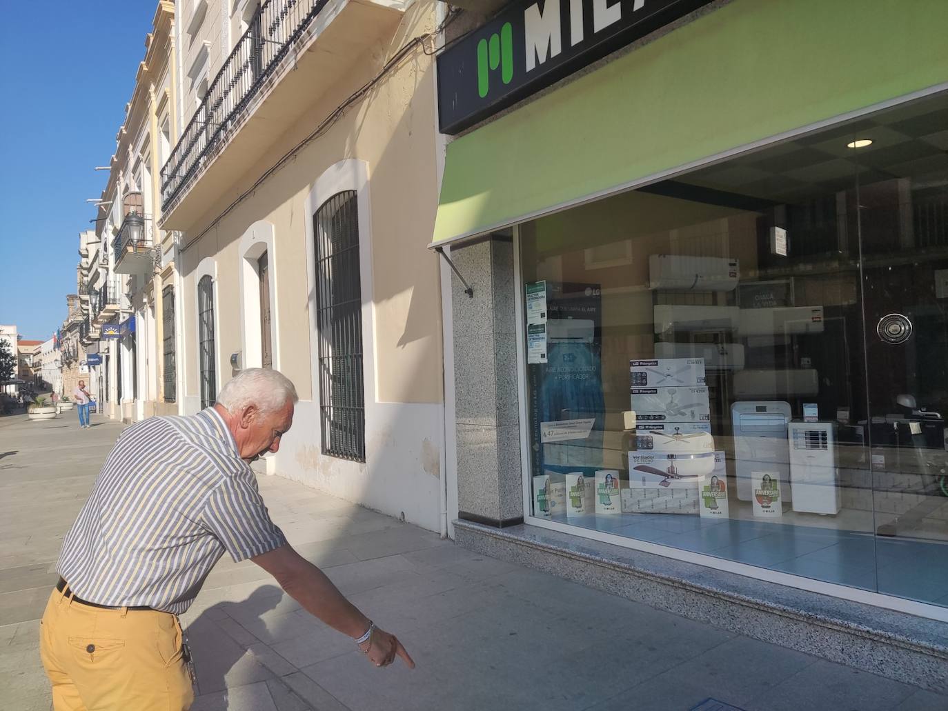Un vecino denuncia al ayuntamiento por su caída en plena plataforma única