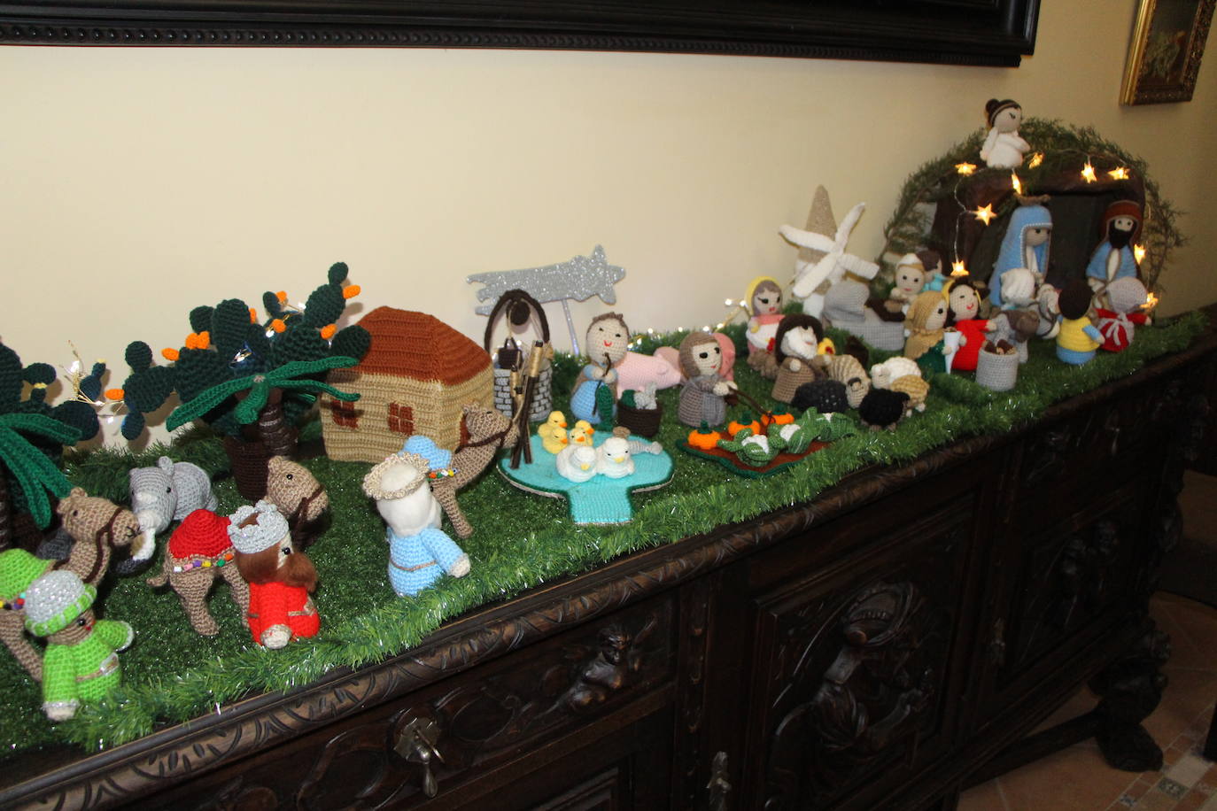 Portalito de la familia Gallego-Cortés realizado por Luisa Orozco.