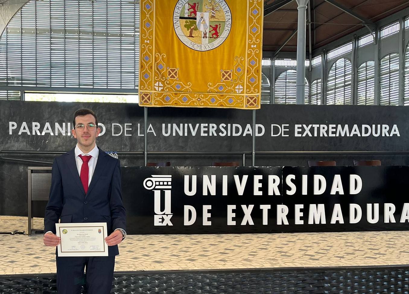 Alberto Pérez Pascual Premio Extraordinario a Mejor Expediente Académico en Estudios Ingleses