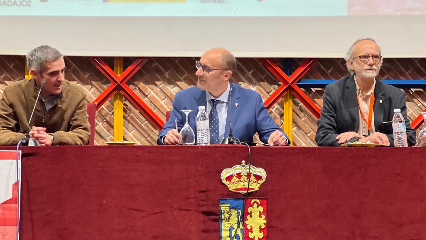 Comenzó el Congreso Internacional ARAR sobre Arqueología y Arquitectura