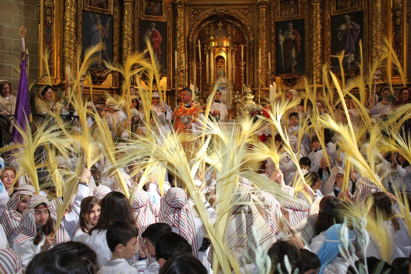 Santa María escenificó la entrada de Jesús en Jerusalén