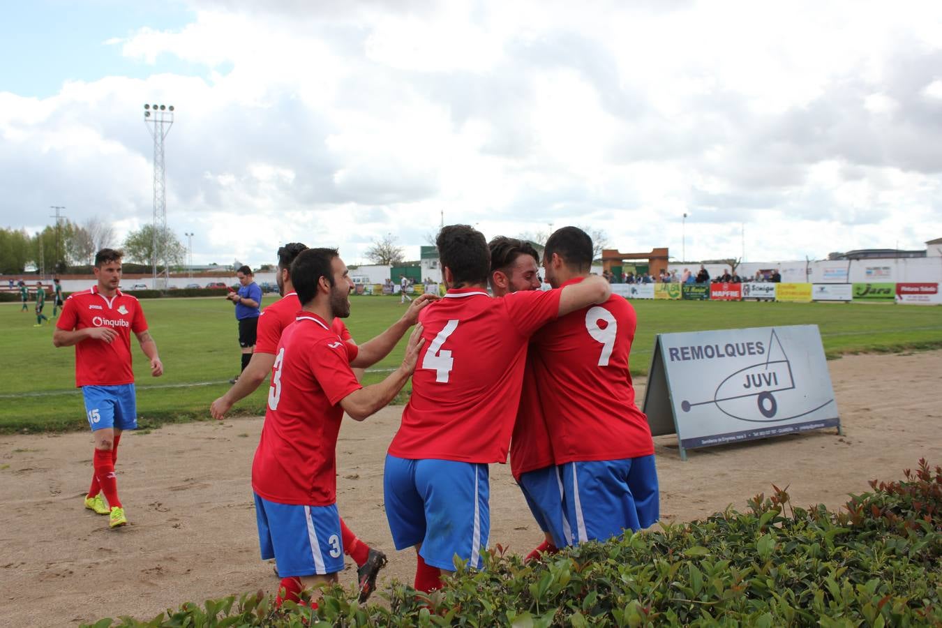 El Guareña responde a un 0-2 y empata el partido acusando la segunda parte