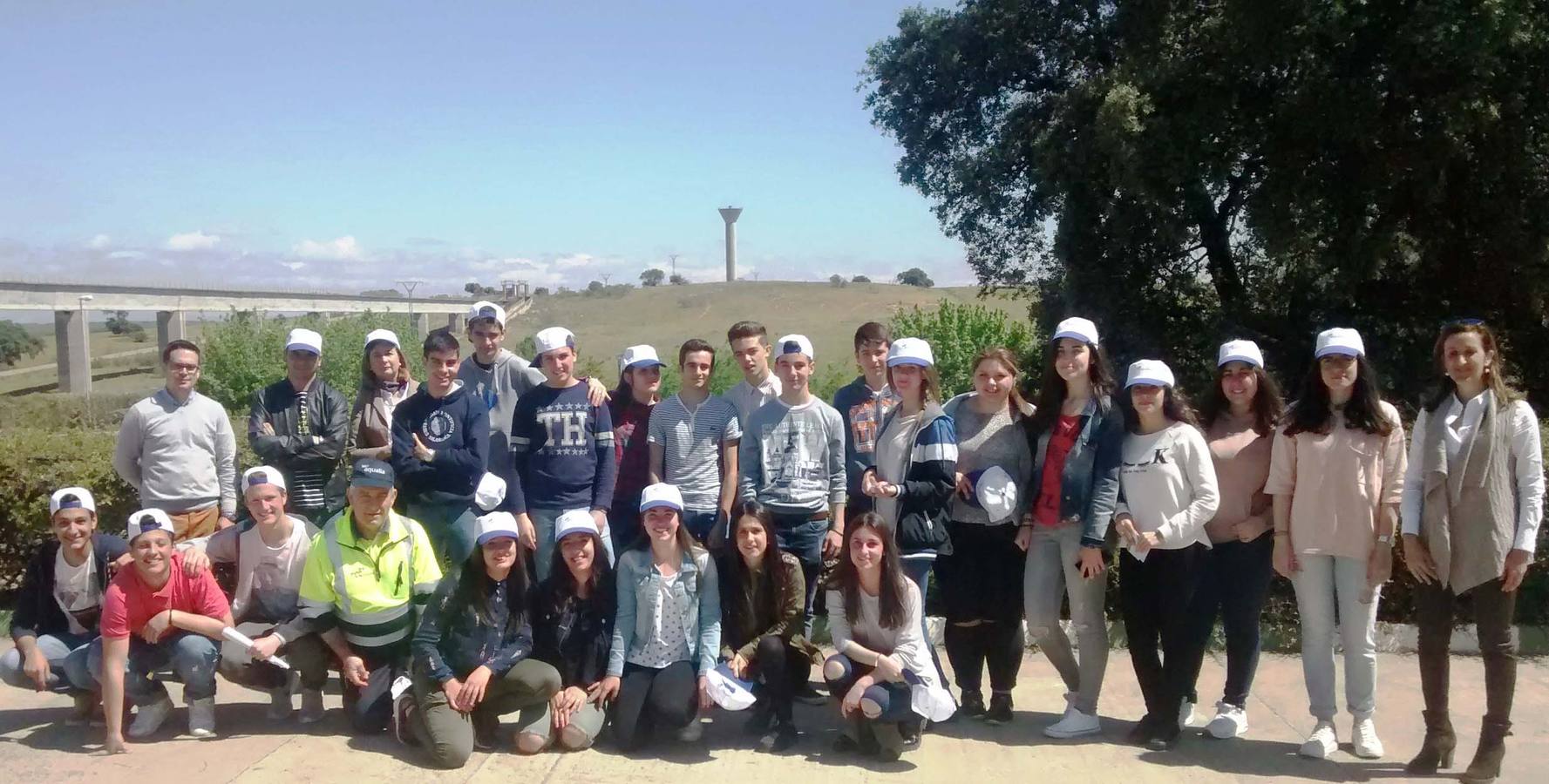Estudiantes conocen al detalle el ciclo integral del agua en el municipio