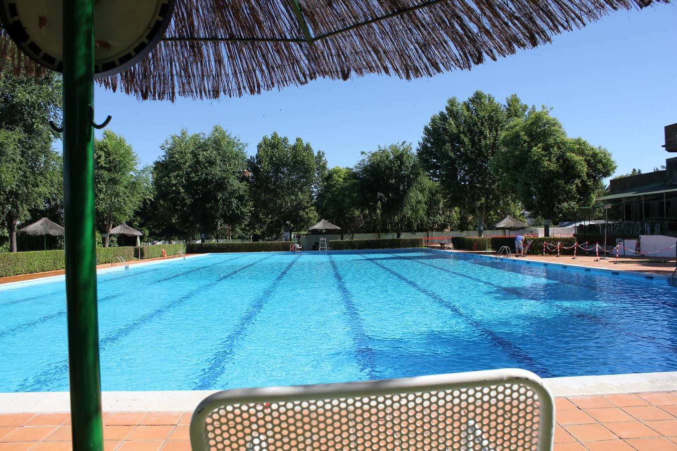 Hoy da comienzo la campaña de verano con la apertura de la piscina municipal