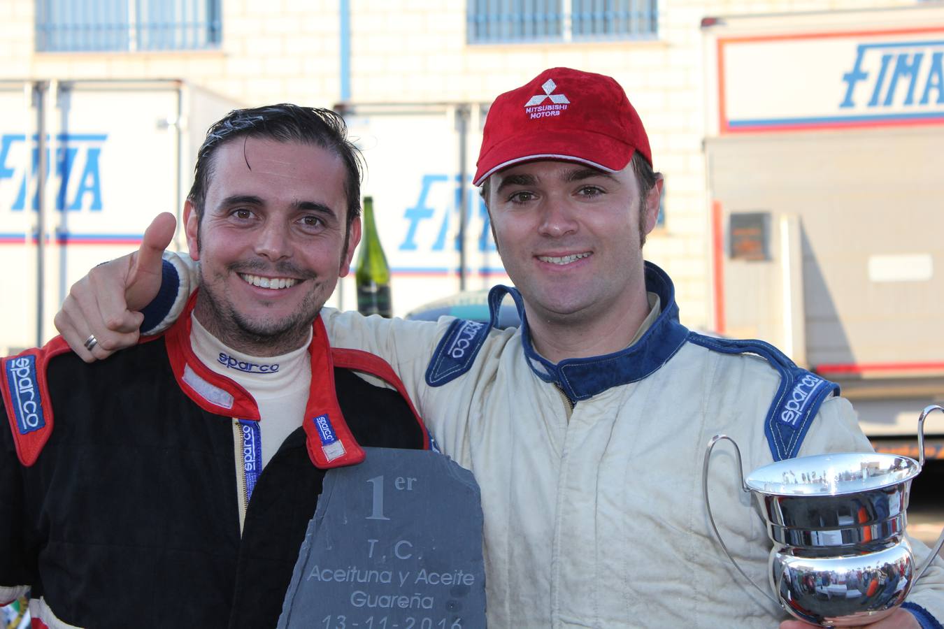 Pedro Espino, copiloto (izda.) y Félix Blanco, piloto (drcha.) se erigieron brillantes campeones del rallye de tierra celebrado en Guareña el pasado domingo.