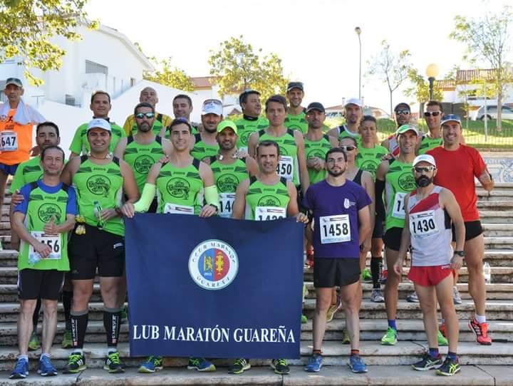 Participantes del club Maratón Guareña en la prueba Elvas-Badajos. 