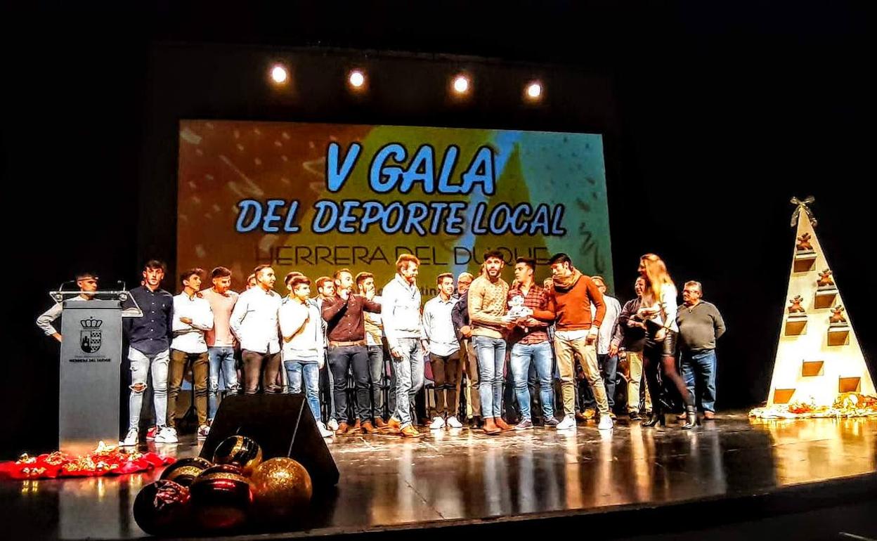 Momentos de la V Gala del deporte local