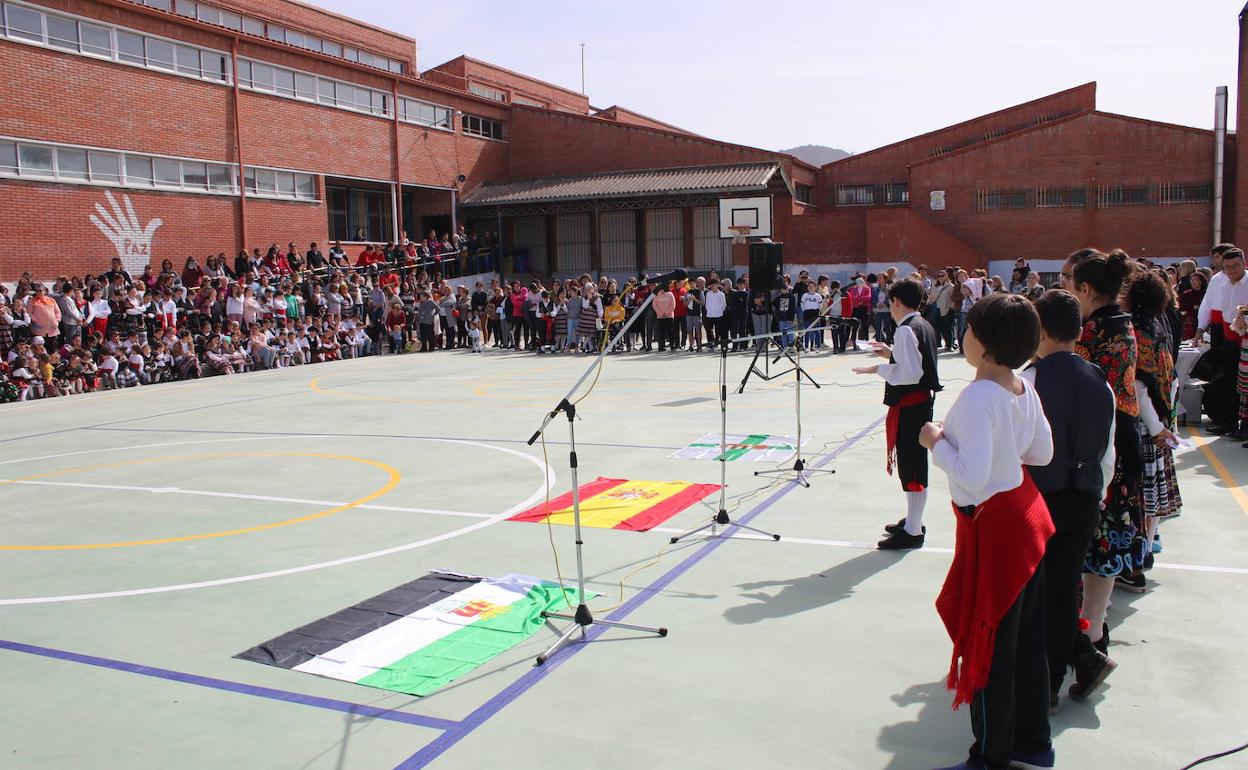 Día escolar de extremadura