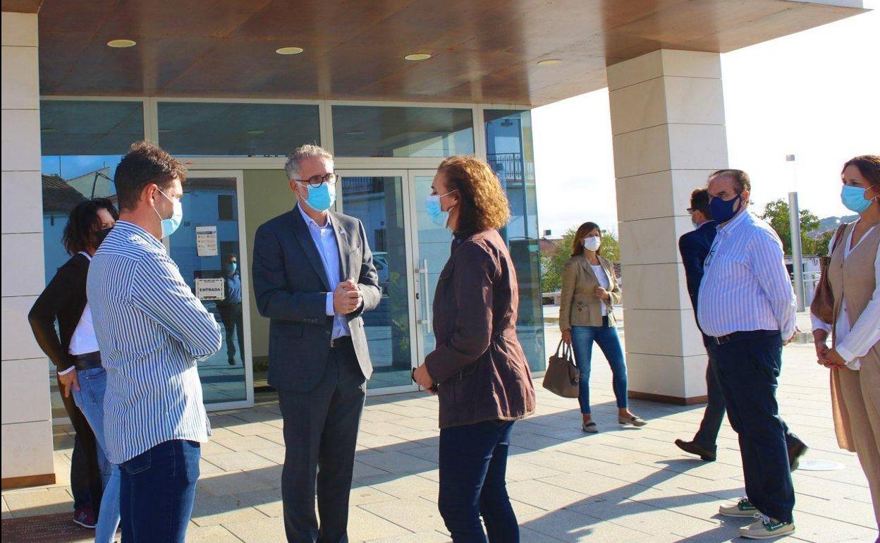 La consejera de Transición Ecológica visita Herrera del Duque