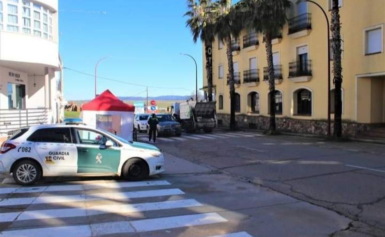 Dispositivo del cierre perimetral del mes de enero