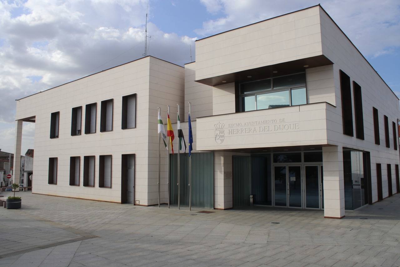 Las dependencias municipales reducirán el horario de atención al público con motivo de la Semana Cultural y la feria y Fiestas 2021