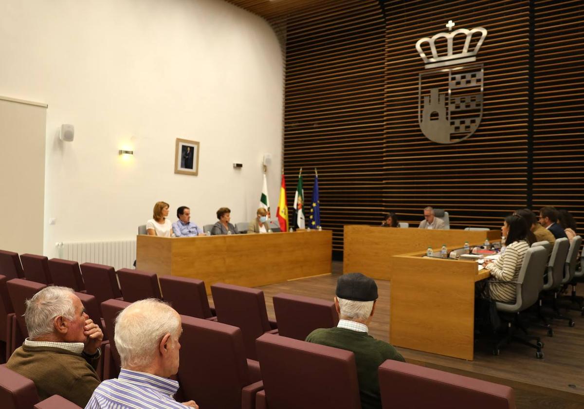 Ayuntamiento de Herrera Aprueba Presupuesto para Empleo Temporal y Festivos Comerciales para 2024