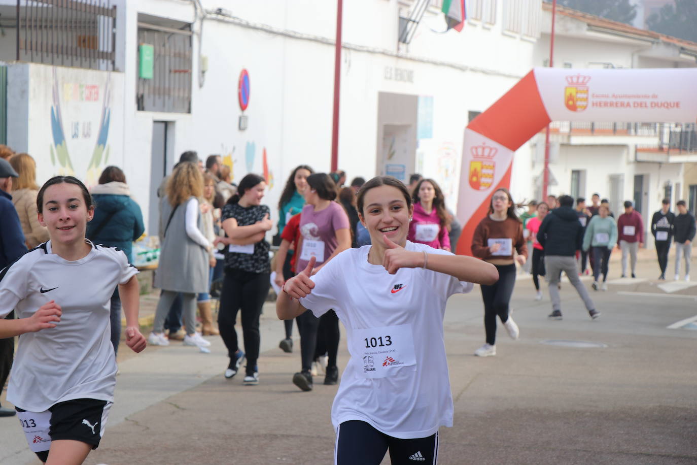 III Carrera Solidaria un evento deportivo que promueve la solidaridad y la paz