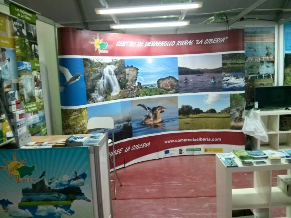 Stand del Ceder en FIO. 