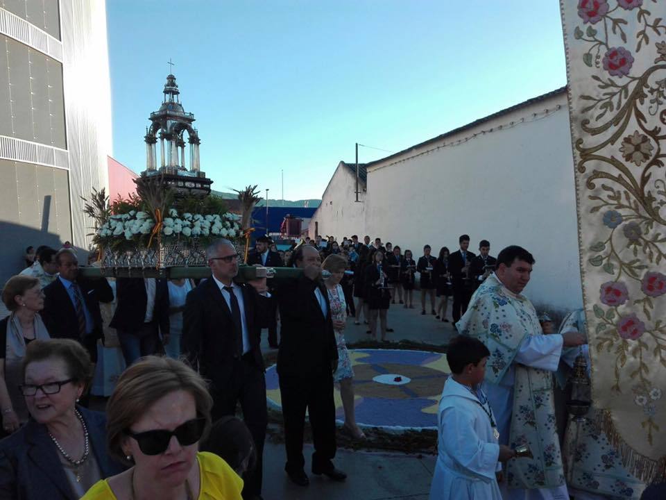 Custodia en procesión. María José Marchena