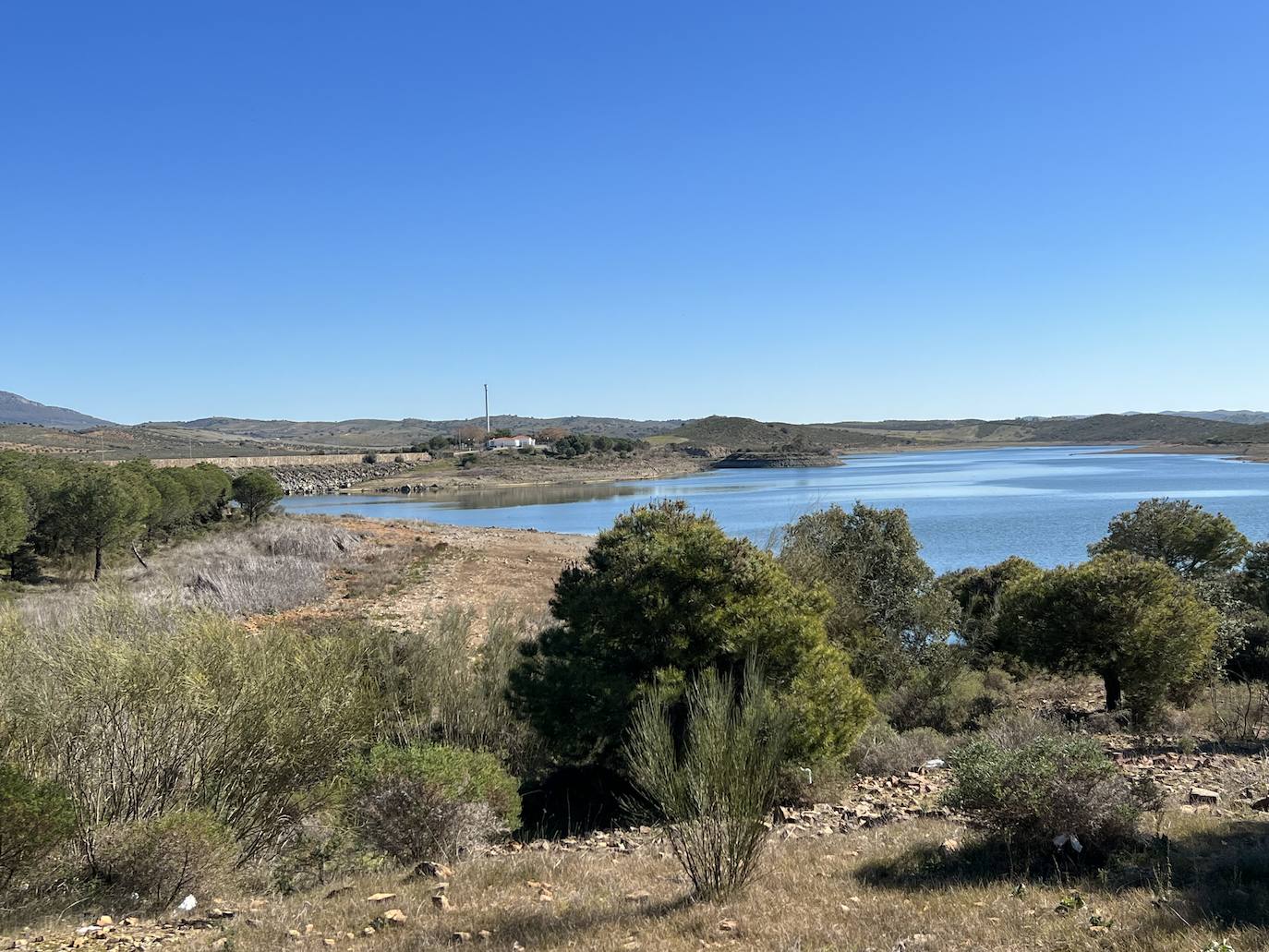 Ecologistas en Acción piden conectar con urgencia la Presa de los Molinos con la Mancomunidad de Tentudía y Valencia del Ventoso ante la escasez de agua