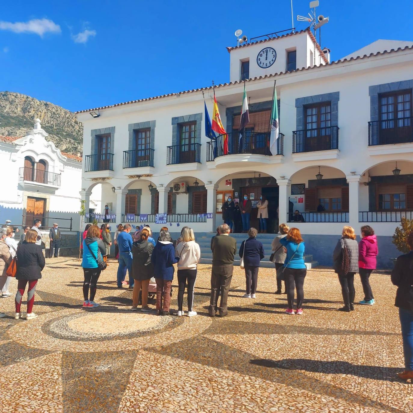 Hornachos muestra su solidaridad con el pueblo de Ucrania