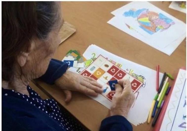 Promedio acerca a las personas mayores de Hornachos la cultura del reciclaje